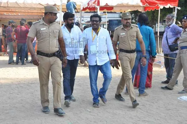 actor Karunas